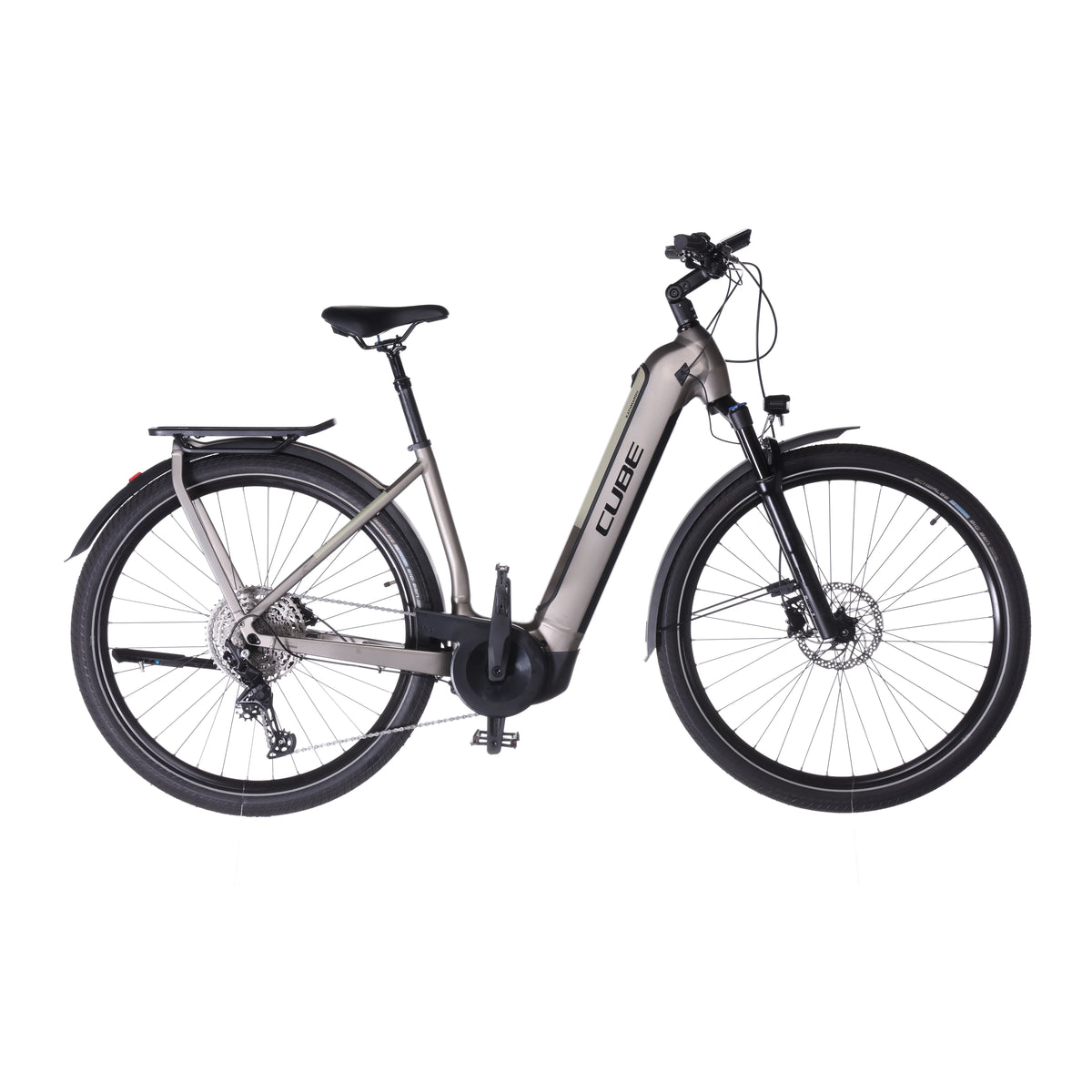 Kathmandu Hybrid Pro 750 - Front view