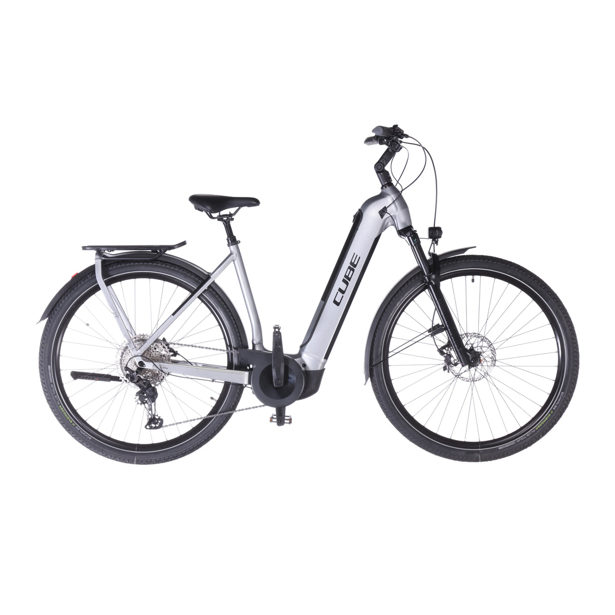 Kathmandu Hybrid SLX 750 - Front view