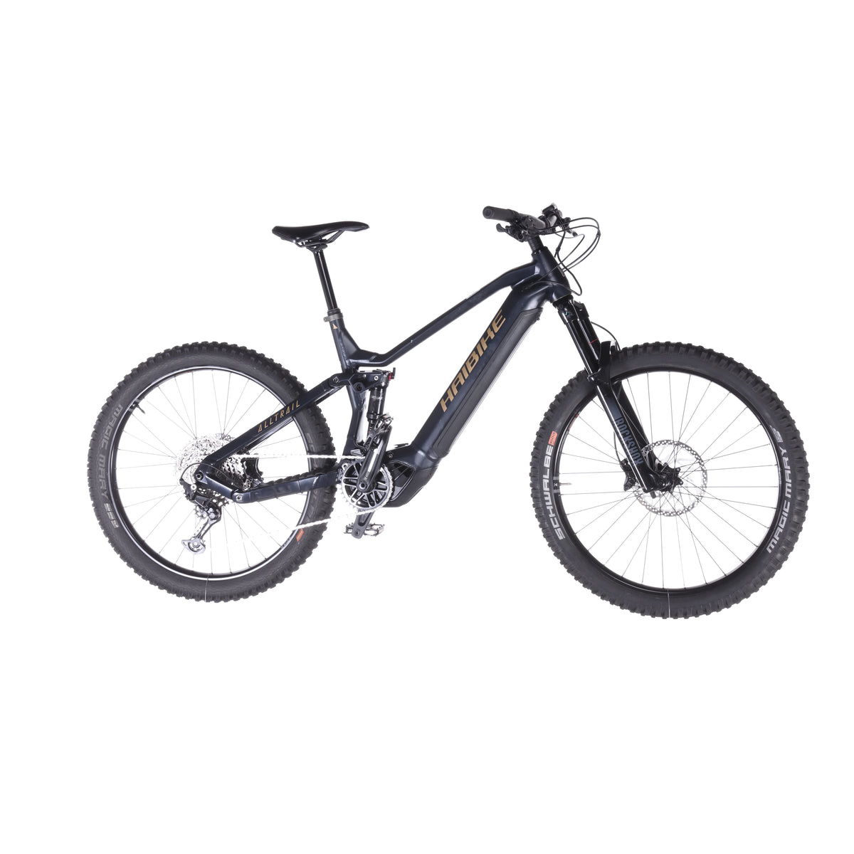 AllTrail 6 - Right view