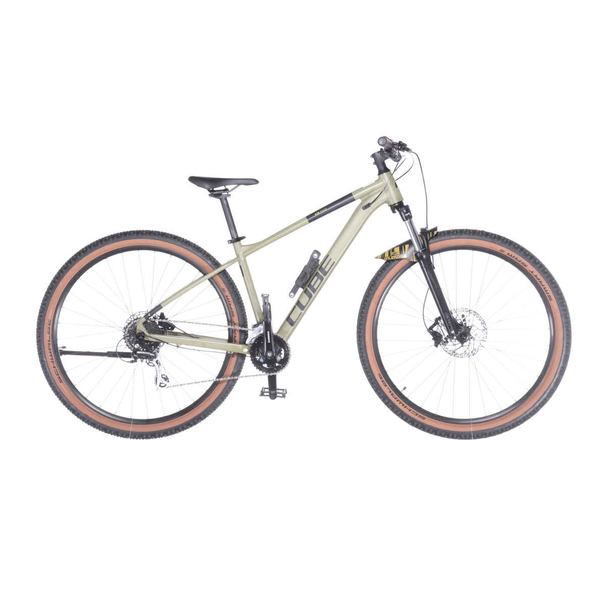 Aim Race - Front view